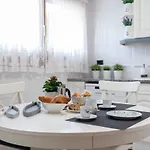 Ferienhaus La Marinera House *