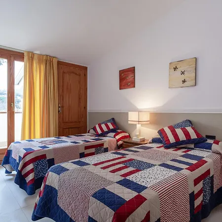 Ferienhaus La Marinera House *